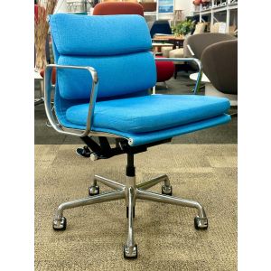 Herman Miller Eames Soft Pad, Management Height Chair (Hydrangea/Chrome)