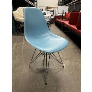 Herman Miller Eames Molded Plastic Side Chair (Pale Blue/Chrome)