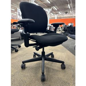 ReNewed Steelcase Leap V1 Task Chair (Black Frame) 