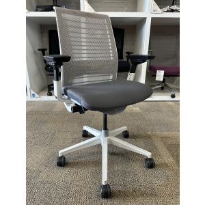 Steelcase Think Task Chair (Graphite/Seagull)